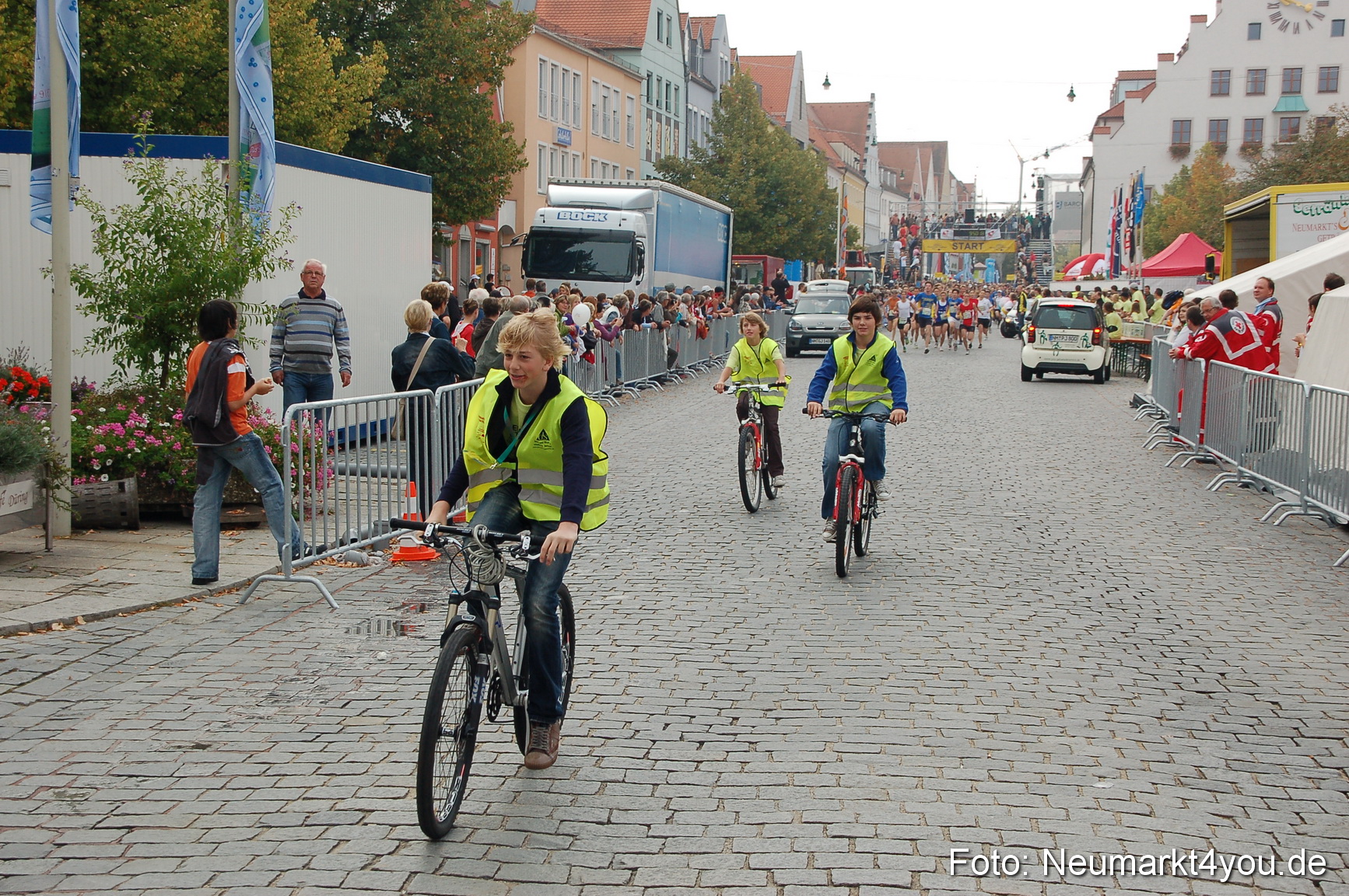 0001 Stadtlauf Neumarkt Unterer Markt 200909